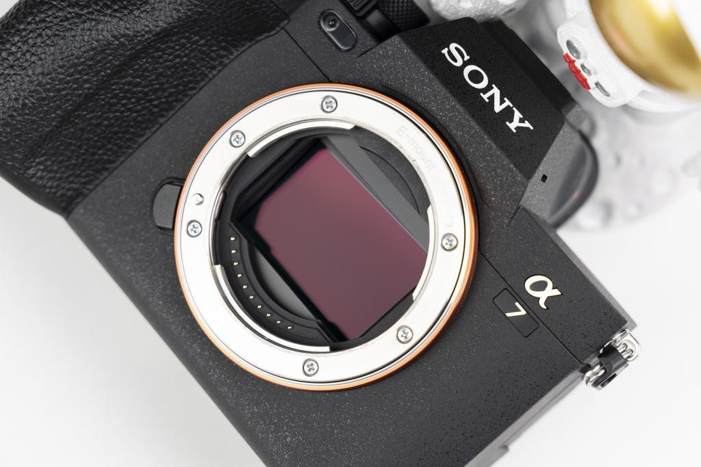  高画质、性能全面 索尼、佳能、尼康主力全幅微单盘点 