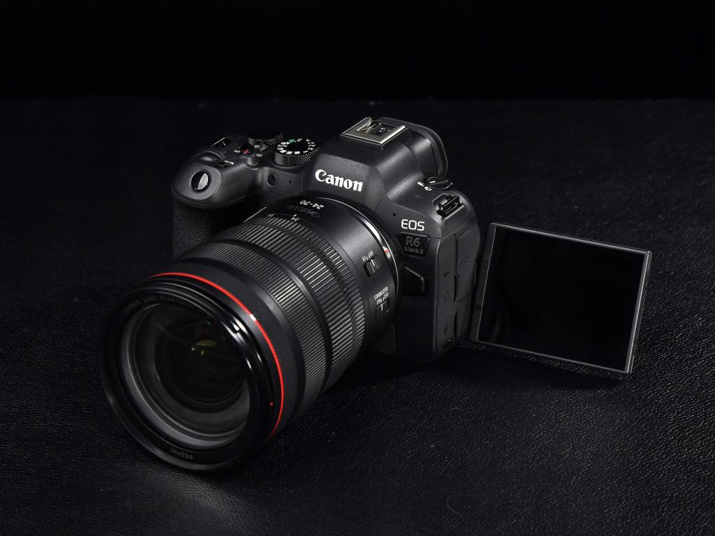  高画质、性能全面 索尼、佳能、尼康主力全幅微单盘点 