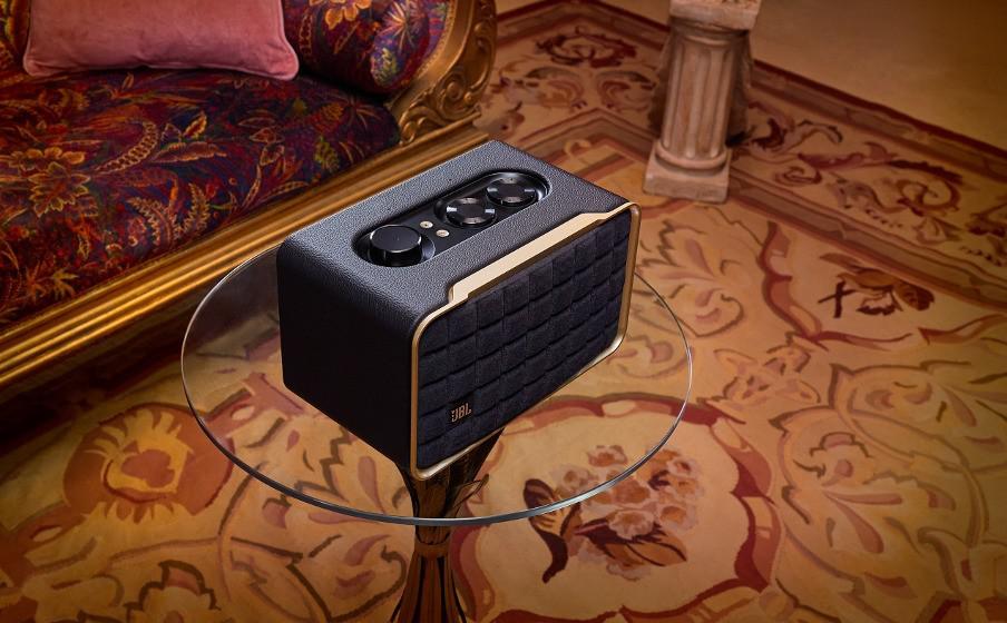 2000 元买音箱，苹果 HomePod2 代对比 JBL 音乐世家 200 该怎么选？