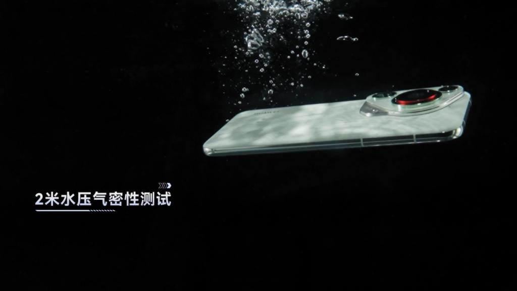  超聚光伸缩摄像头，重塑移动影像艺术 