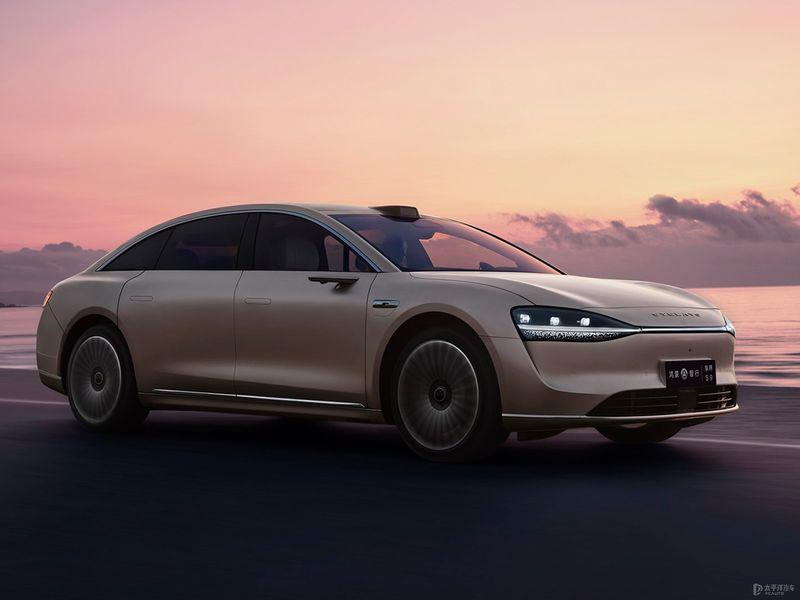  华为享界 s9 售 39.98 万起 首发 ads3.0 智驾系统续航达 816km