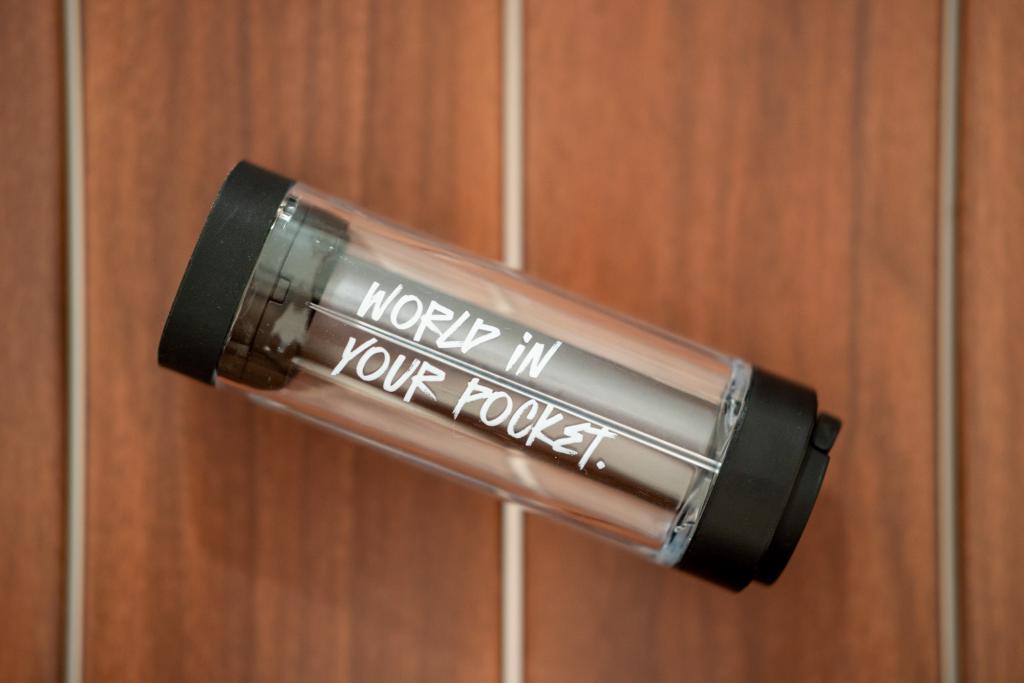  波奇客萤火虫 EDC 随行灯评测：应用场景丰富，多种使用模式切换 