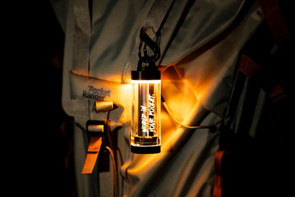  波奇客萤火虫 EDC 随行灯评测：应用场景丰富，多种使用模式切换 