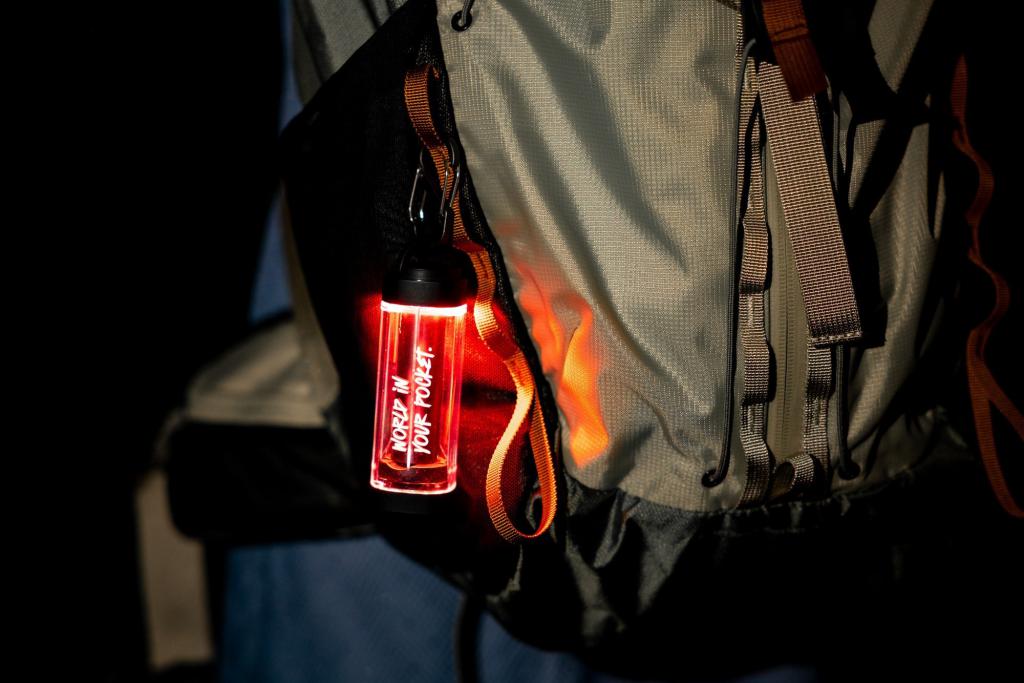  波奇客萤火虫 EDC 随行灯评测：应用场景丰富，多种使用模式切换 