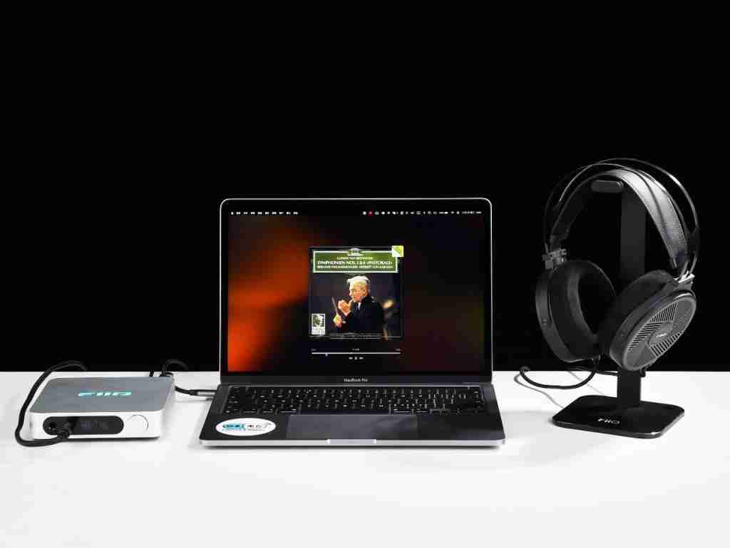  飞傲 FT5 开放式平板头戴耳机评测：好听又好推的平板新旗舰 