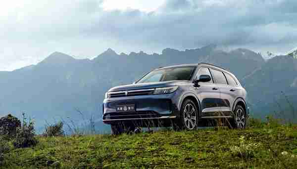  扛起全民智驾大旗！问界新 m7 pro 还让豪华感如期而至 