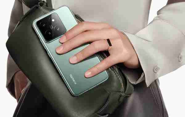 6500mah 电池旗舰直屏手机要来了 是 iqoo 还是小米？