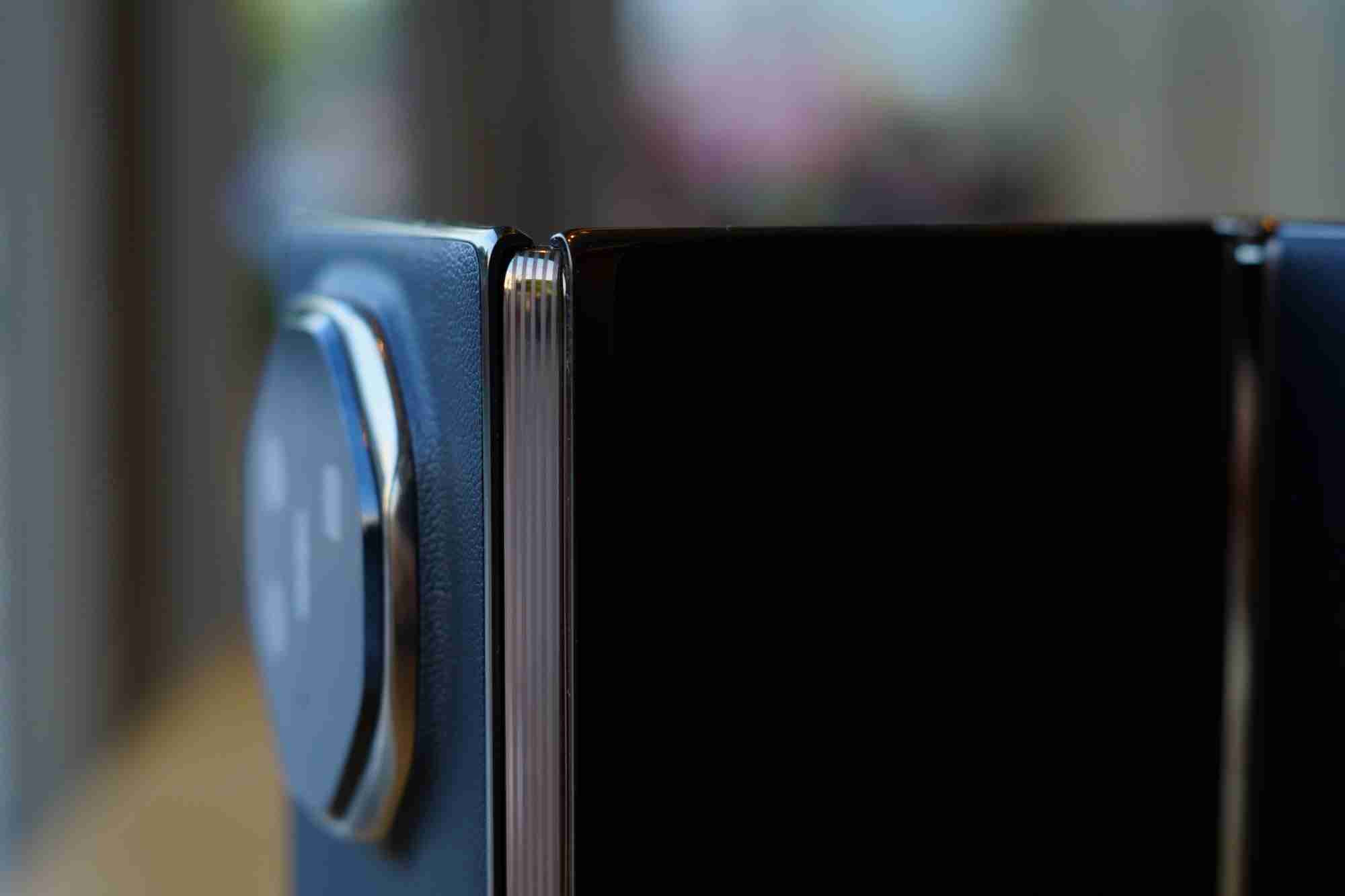 主力使用360多个小时后，我认为华为三折手机不是“科技花瓶”