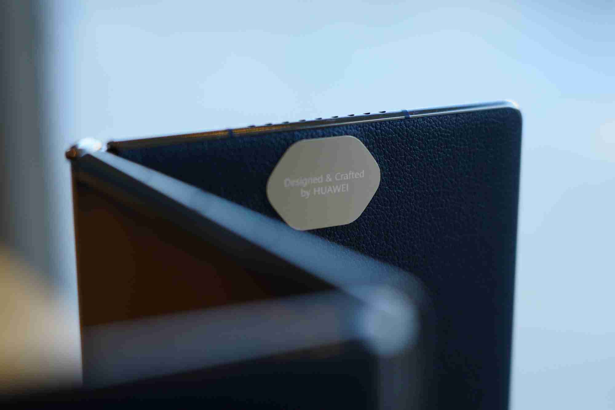 主力使用360多个小时后，我认为华为三折手机不是“科技花瓶”