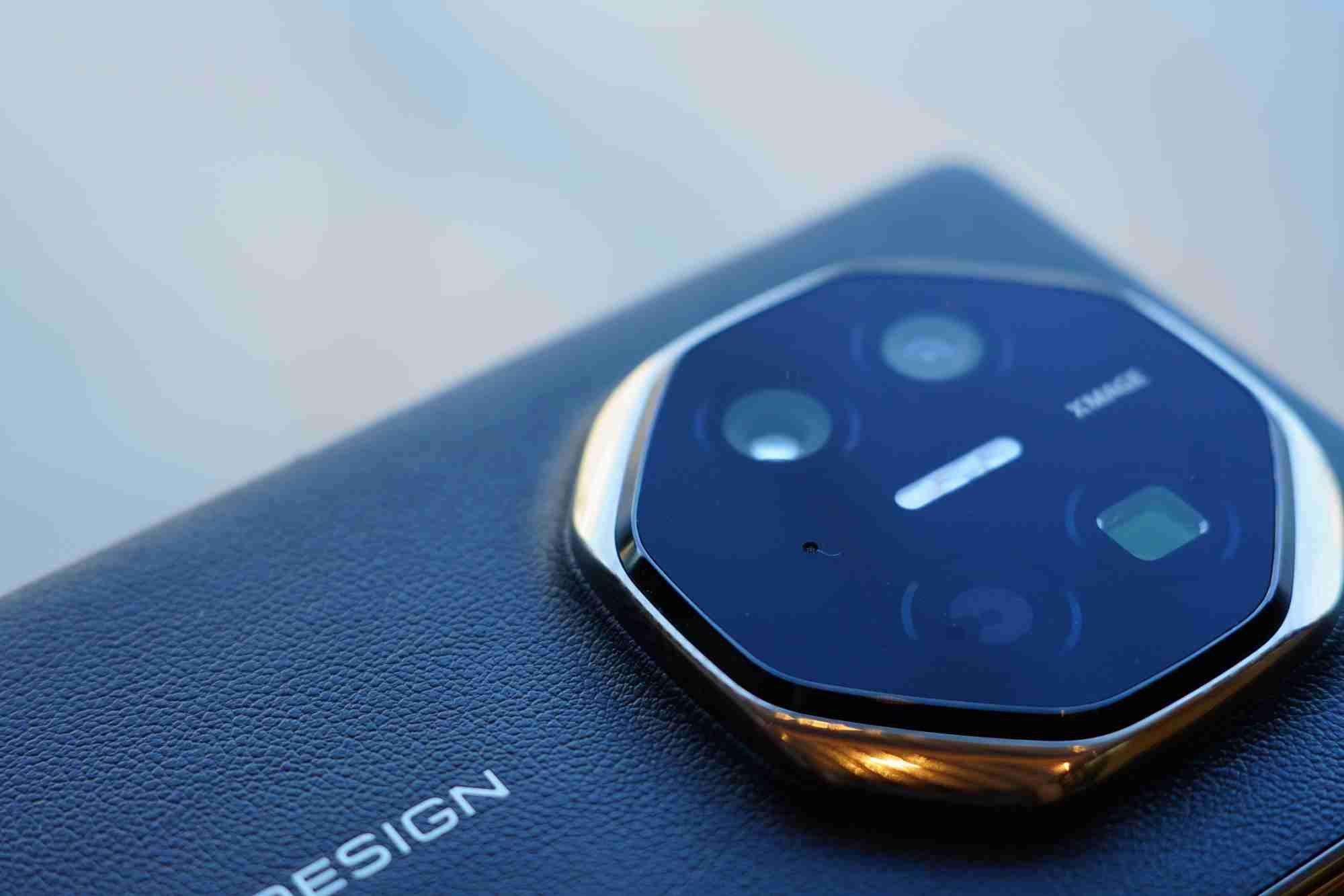 主力使用360多个小时后，我认为华为三折手机不是“科技花瓶”