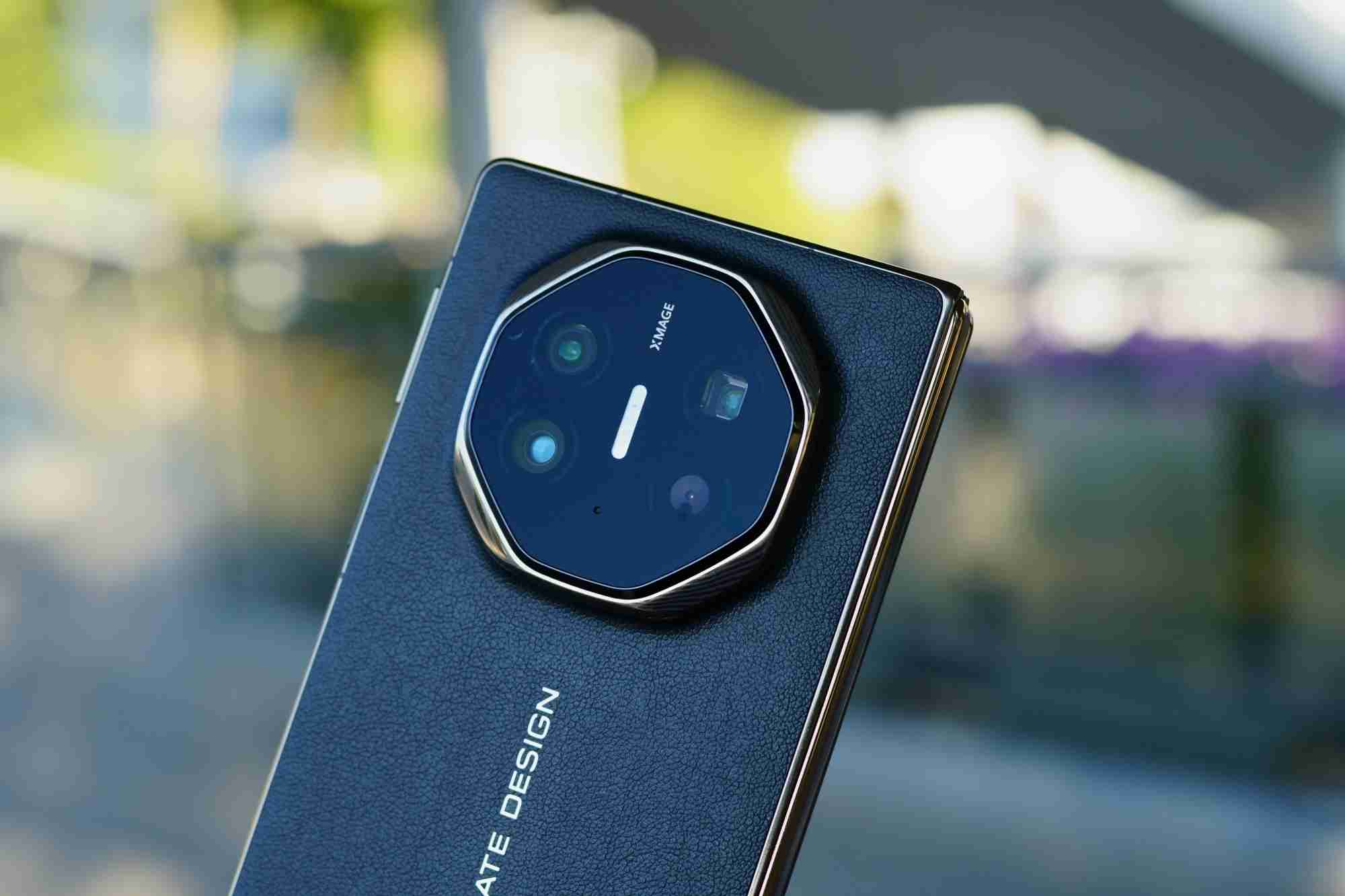 主力使用360多个小时后，我认为华为三折手机不是“科技花瓶”