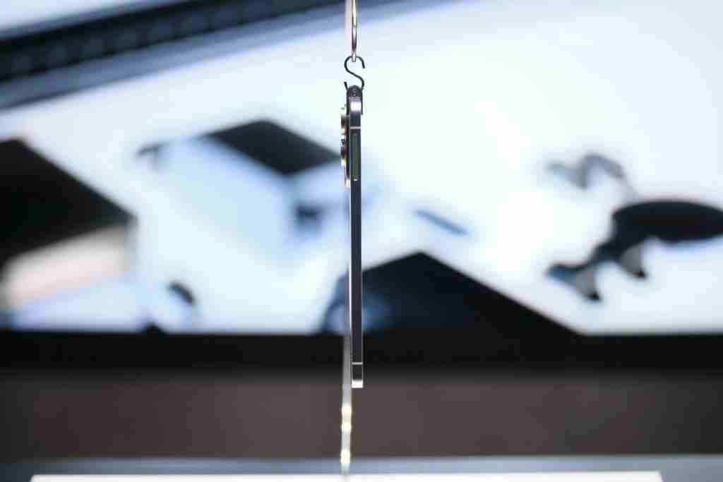 比薄更薄？曝三星 S25Edge 机身厚度仅 5.84mm