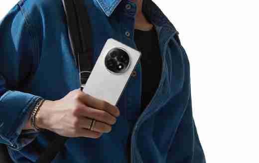 周意保：DeepSeek 小布助手体验比原版更流畅便捷