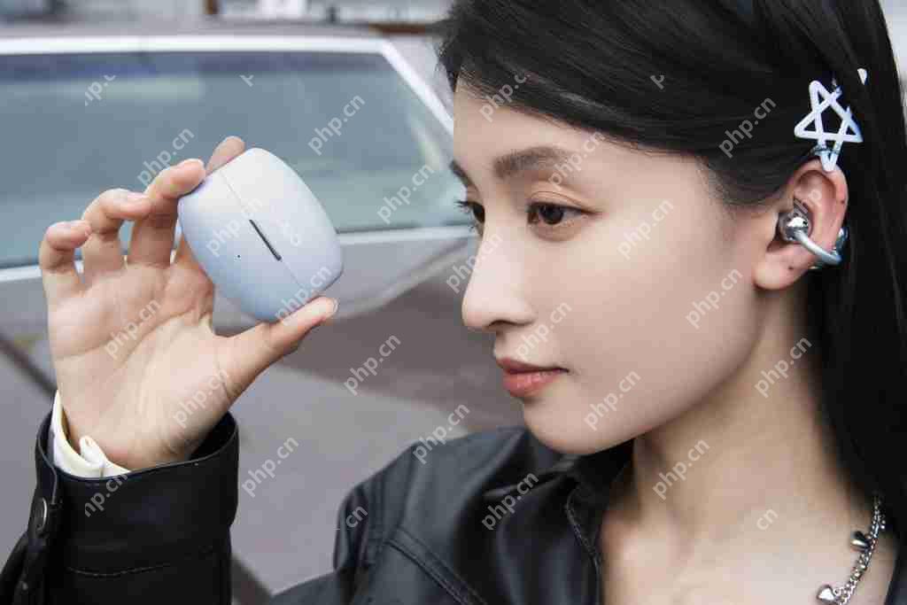 OPPO Enco Clip 珠光海图赏：轻盈科技美学入耳 