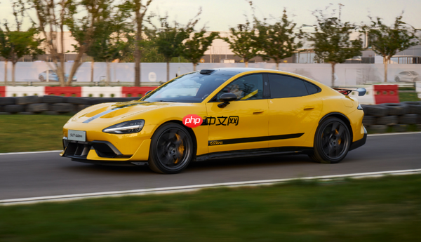 2025第24周新势力车型销量排名:小米领先400辆拿第一