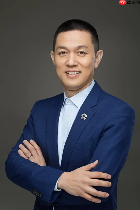 李斌称电池越大对马路破坏越大：说服不了自己这样做