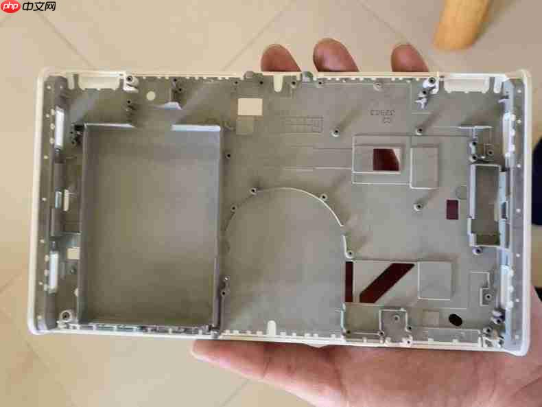 疑似Switch2 OLED中框流出 二手市场惊现原型机部件