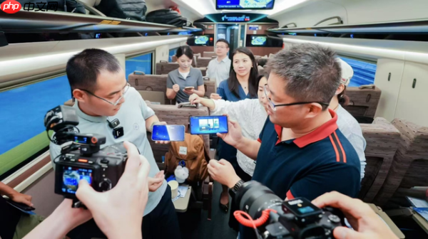 5G-A与AI共舞，广东移动烹出高铁网络加速包