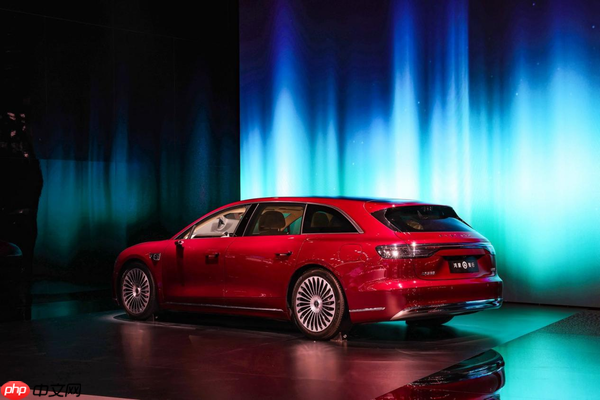 享界S9T亮相成都车展 用“场景定义”满足多元出行需求