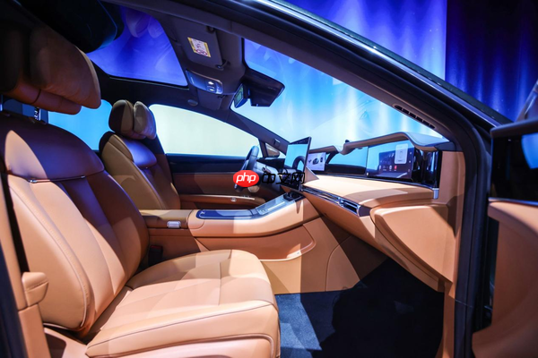 享界S9T亮相成都车展 用“场景定义”满足多元出行需求