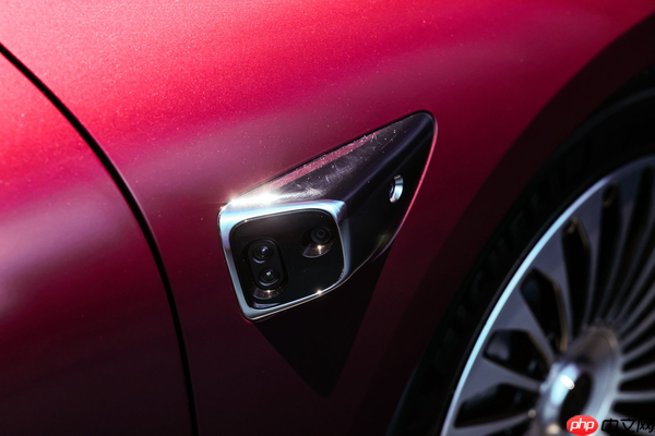 享界S9T亮相成都车展 用“场景定义”满足多元出行需求