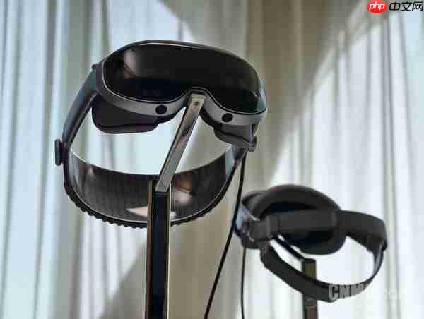 vivo Vision 探索版：398 克超轻机身 一次谨慎而勇敢的“视界”初探 