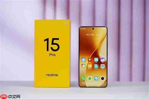 每台都独一无二！真我15 Pro图赏