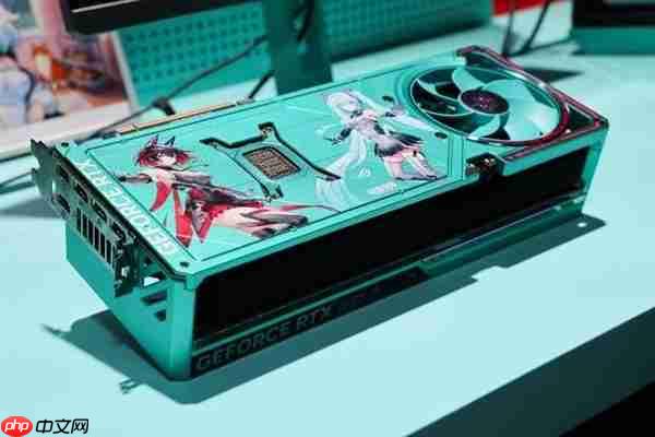 未来武装 满帧出击！ROG夜神RTX5080 RO姬x初音未来版显卡开售