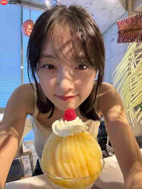 《寂静岭f》脸模晒新照！怀抱玩偶素颜清纯