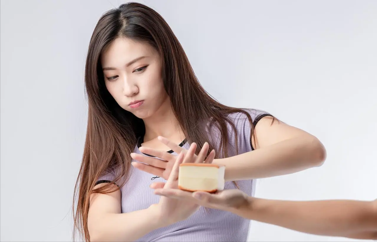 减肥连续一个月一天只吃一顿饭，身体可能会发生哪些变化？ - 创想鸟