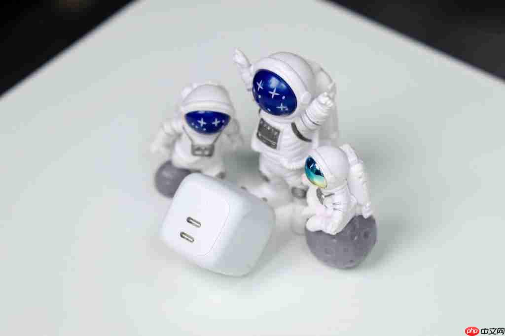  充电器用完到底拔不拔？贝尔金 67W 零耗智充给了我一个“懒”出天际的答案 