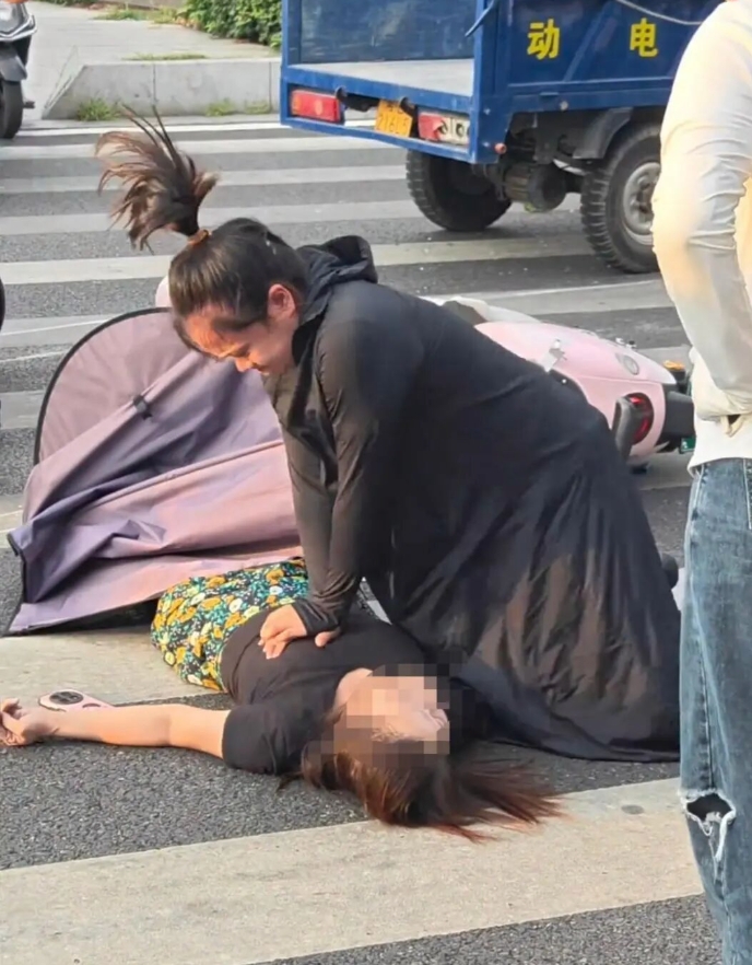 湖南跪地救人女子辟谣自己是孕妇是怎么回事？详情介绍 - 创想鸟