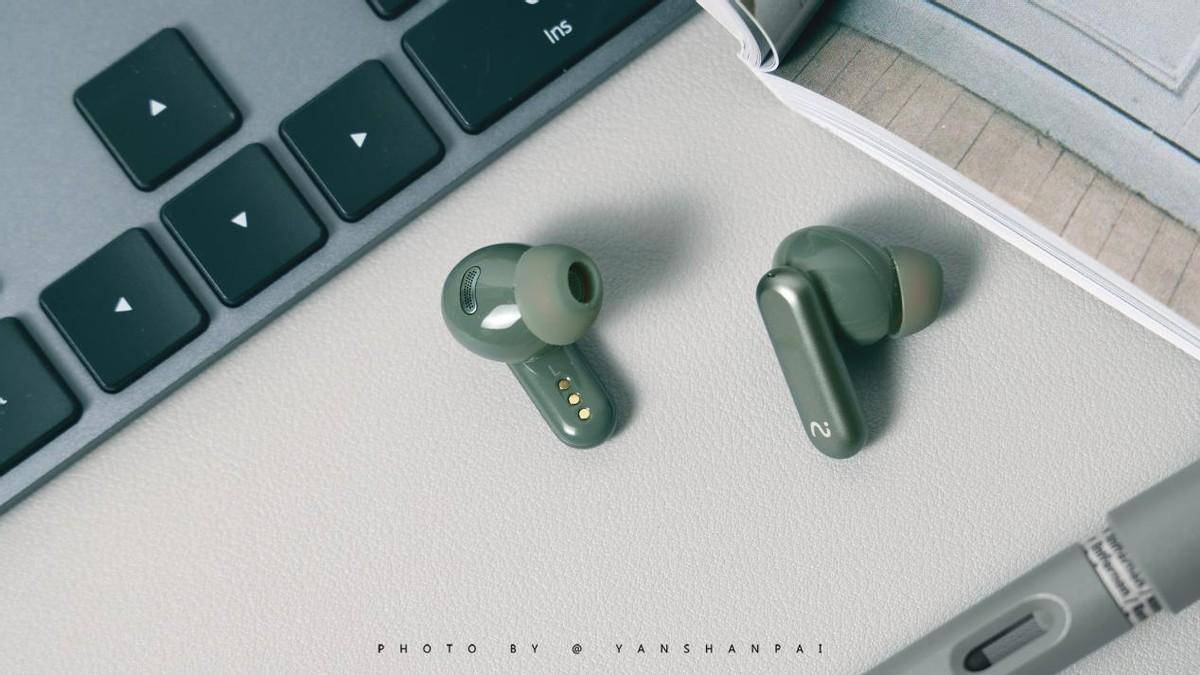 当耳机遇上AI竟如此神奇，录音降噪会议耳机iFLYBUDS Nano+评测