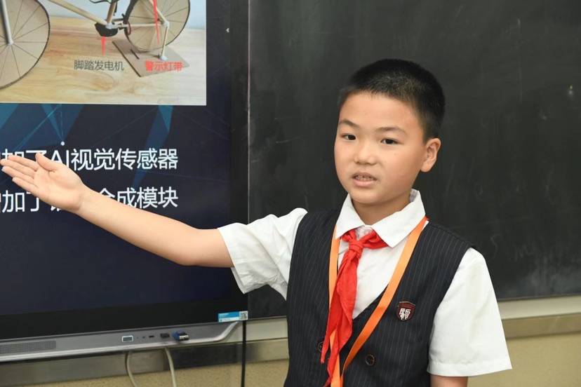 提升学生科创思维，第二届上海市青少年人工智能与编程实践活动迎来终评