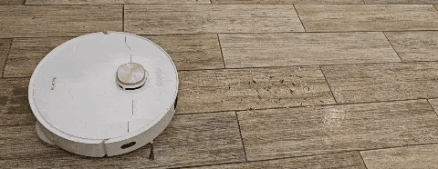 花16000元买四款扫拖机器人！科沃斯追觅石头小米谁能笑到最后？