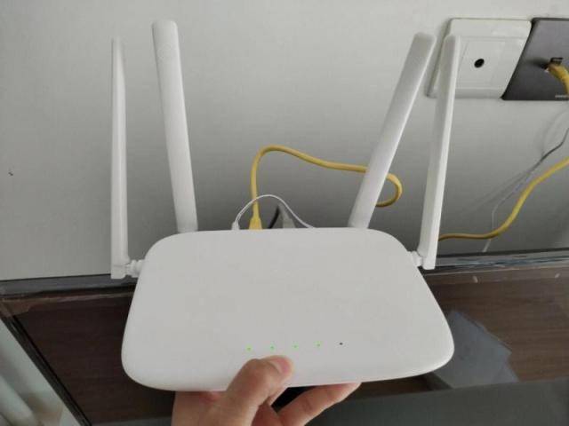 跟着AI大热的“光模块”到底是什么？