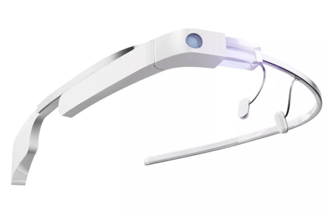 告别物理屏，办公、娱乐、社交一副眼镜全搞定，我们离全民AR时代还有多远？