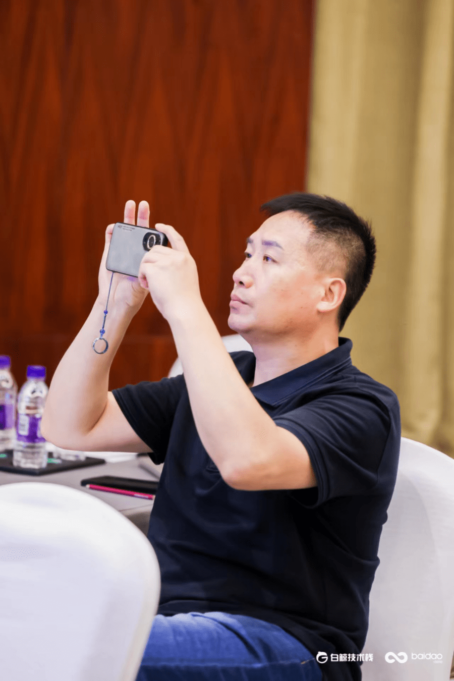 大模型时代：企业AI应用落地的重构范式与人才培育之道