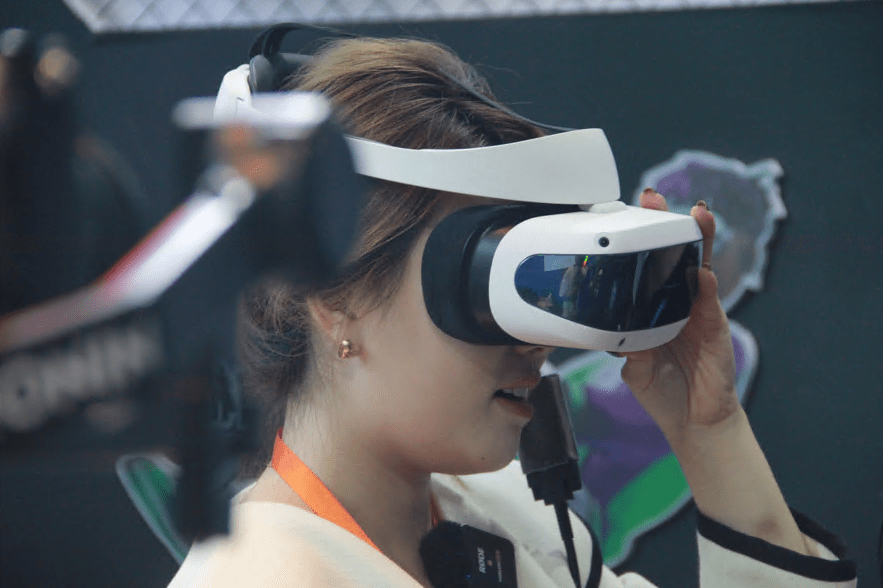 大朋VR参加2023国际虚拟现实创新大会