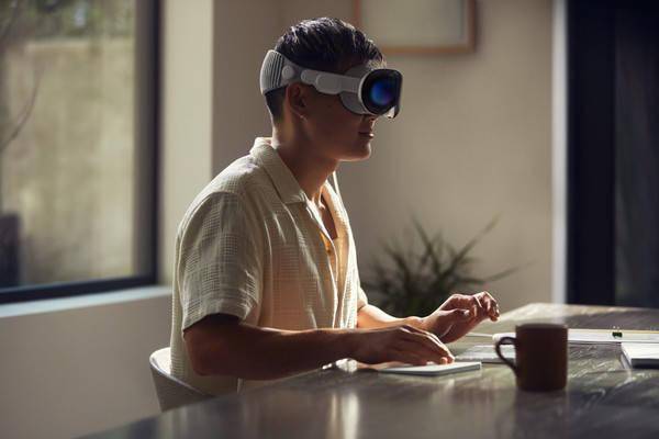 预计苹果将率领行业，明年Meta、三星等大厂将推出一系列VR产品