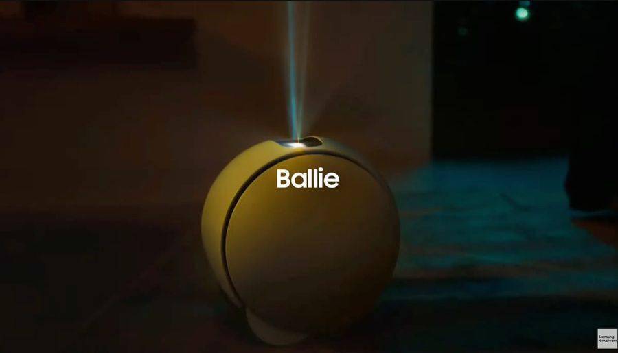 三星的家庭伴侣再次登场：Ballie家用投影机器人展示