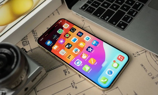 如何在已激活的iPhone上实现一键数据传输，以弥补错过的“快速开始”功能？