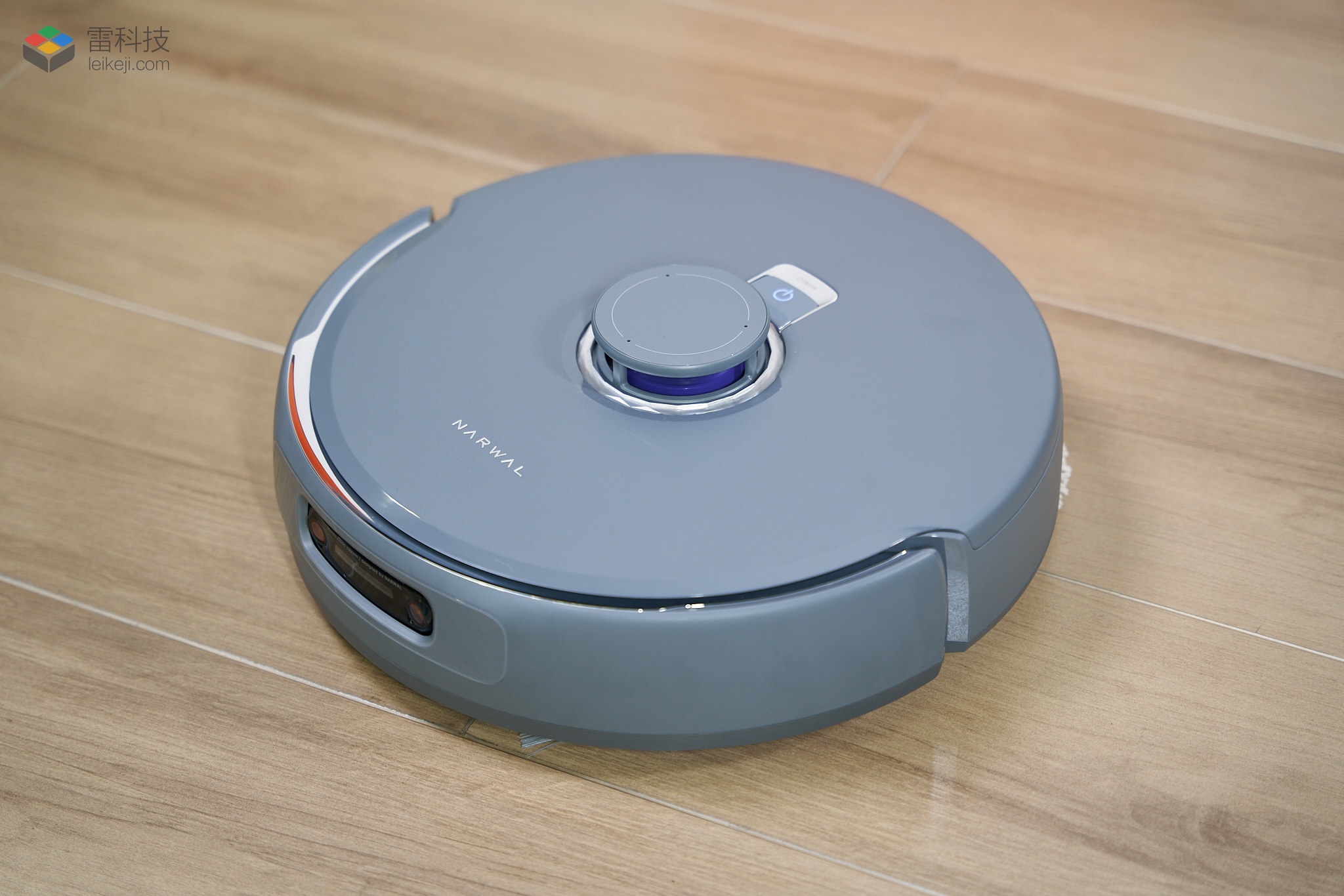 云鲸逍遥001扫拖机器人，长「脑子」了！｜ 体验