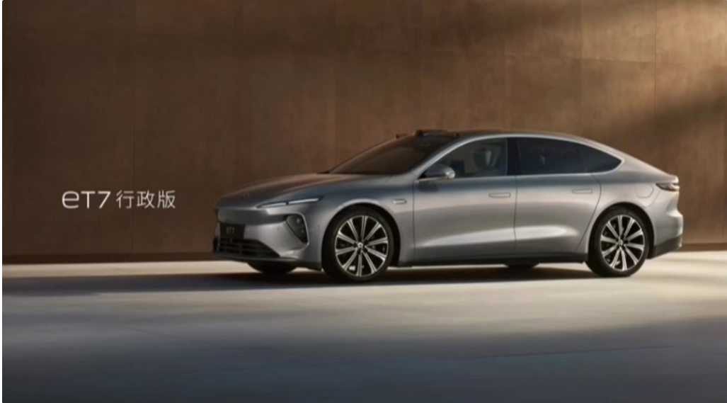 蔚来坚持研发高投入，李斌：亏损主要在研发上，每季度需30~40亿