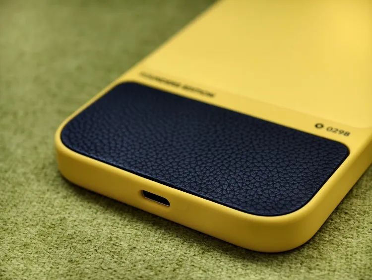 乔布斯好不容易取消的物理键盘，又被这家公司加回来了