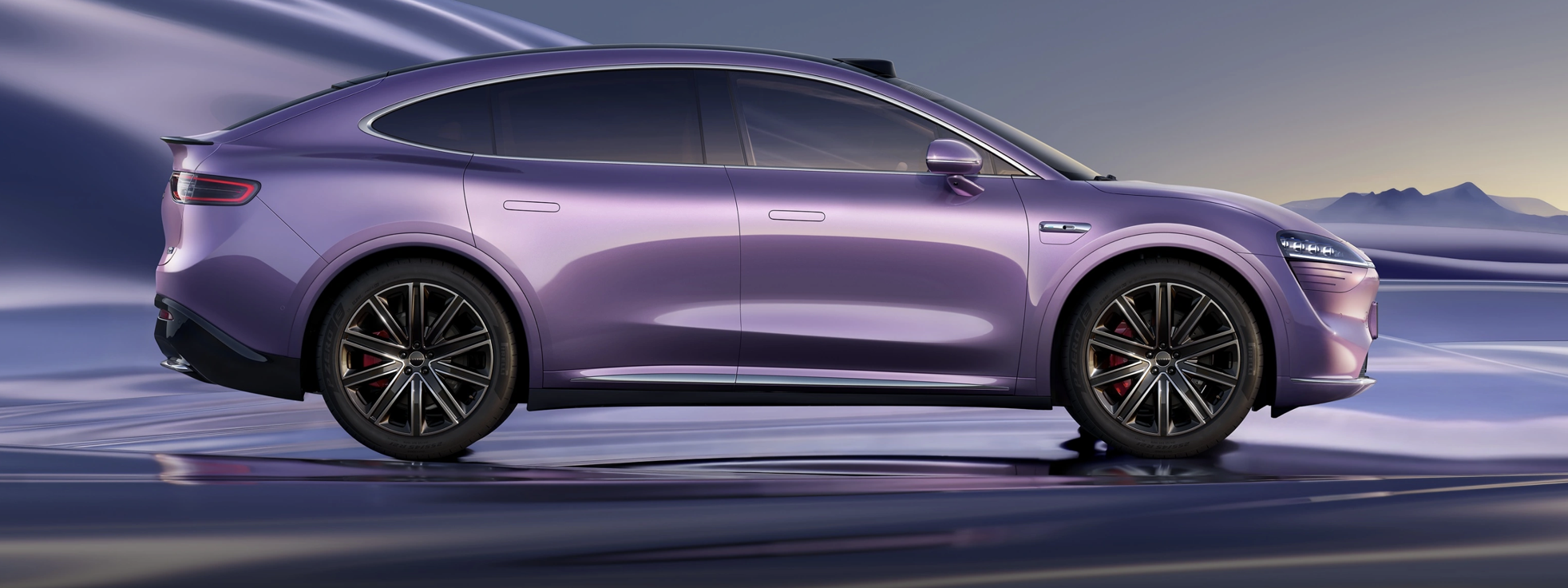 智界r7新款四驱版取消激光雷达，纯电续航里程降至611km