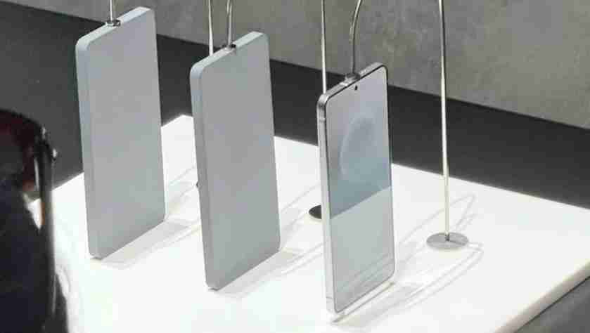 Galaxy S25 Edge 三星对标苹果 今年要推轻薄手机 