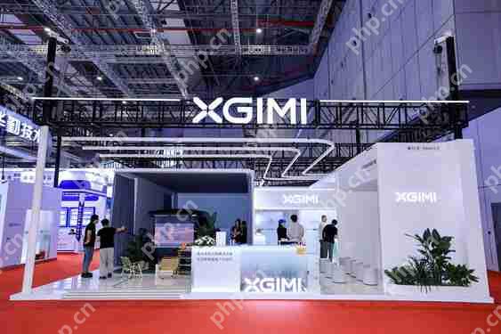 极米科技亮相上海车展 展示全系列车载光影解决方案