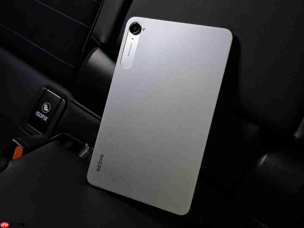  高负载游戏满帧运行！8.8 英寸 Redmi K Pad 首发体验 