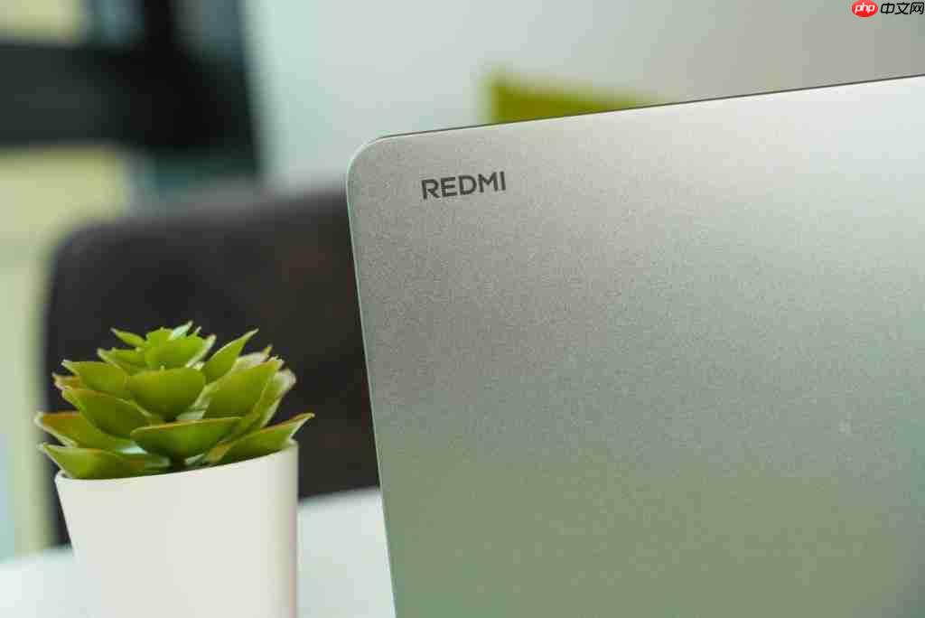  高负载游戏满帧运行！8.8 英寸 Redmi K Pad 首发体验 